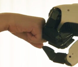 LG CLOiD is designed to perform a wide range of indoor household tasks, enhancing everyday convenience and improving quality of life by making home management more efficient and intuitive.